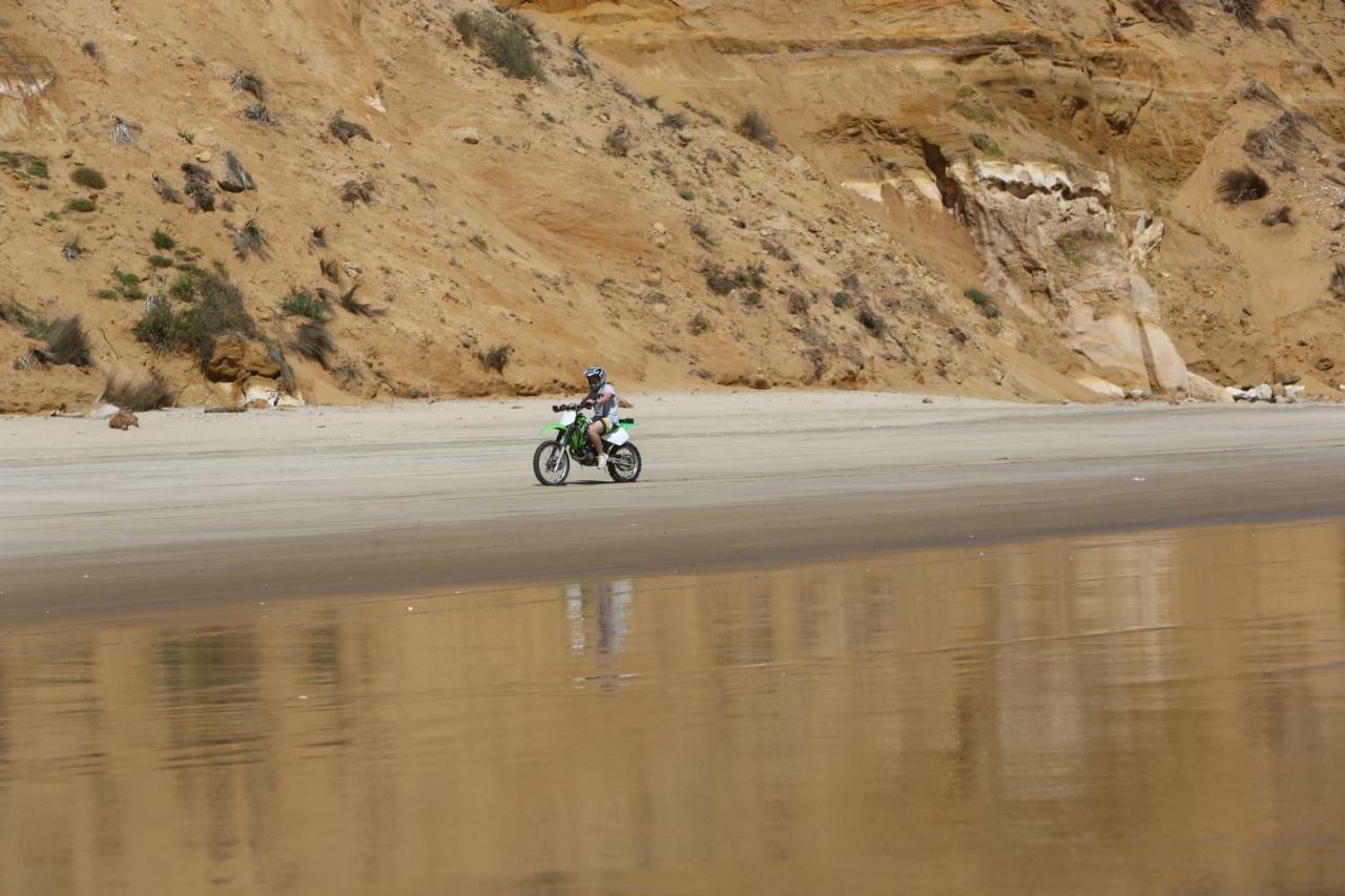 Toad Hall Baylys Beach Dış mekan fotoğraf